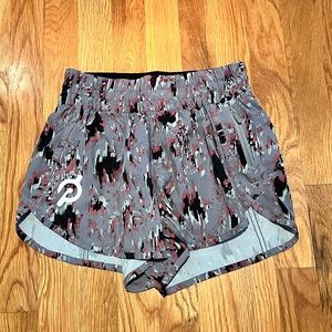 Lululemon x Peloton hotty hot shorts
